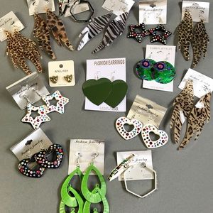 Drop Dangle Earrings Bundle pierced 15pcs GREEN